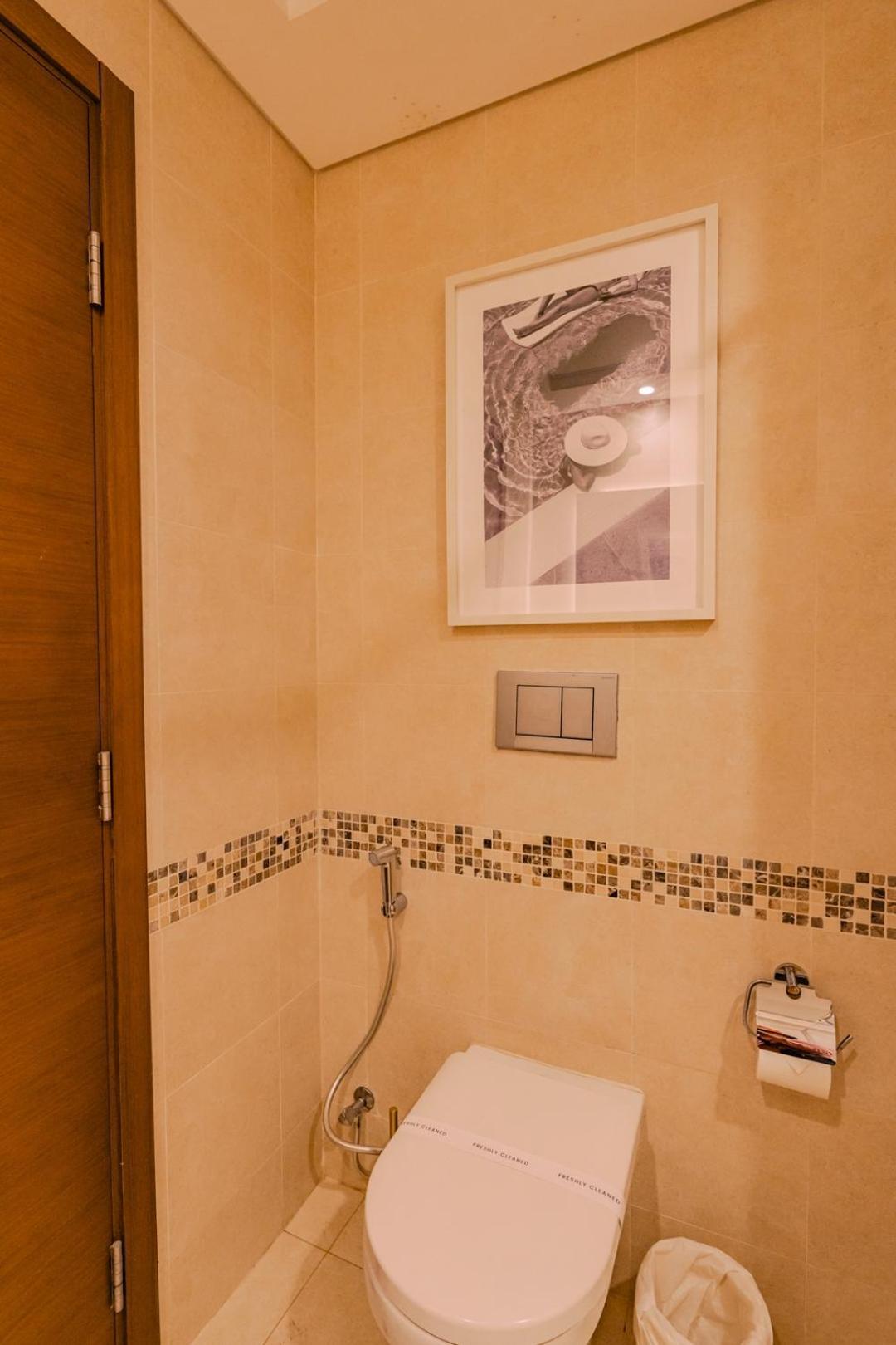 Apartment By Otolo Homes With Free Yas Theme Park Tickets