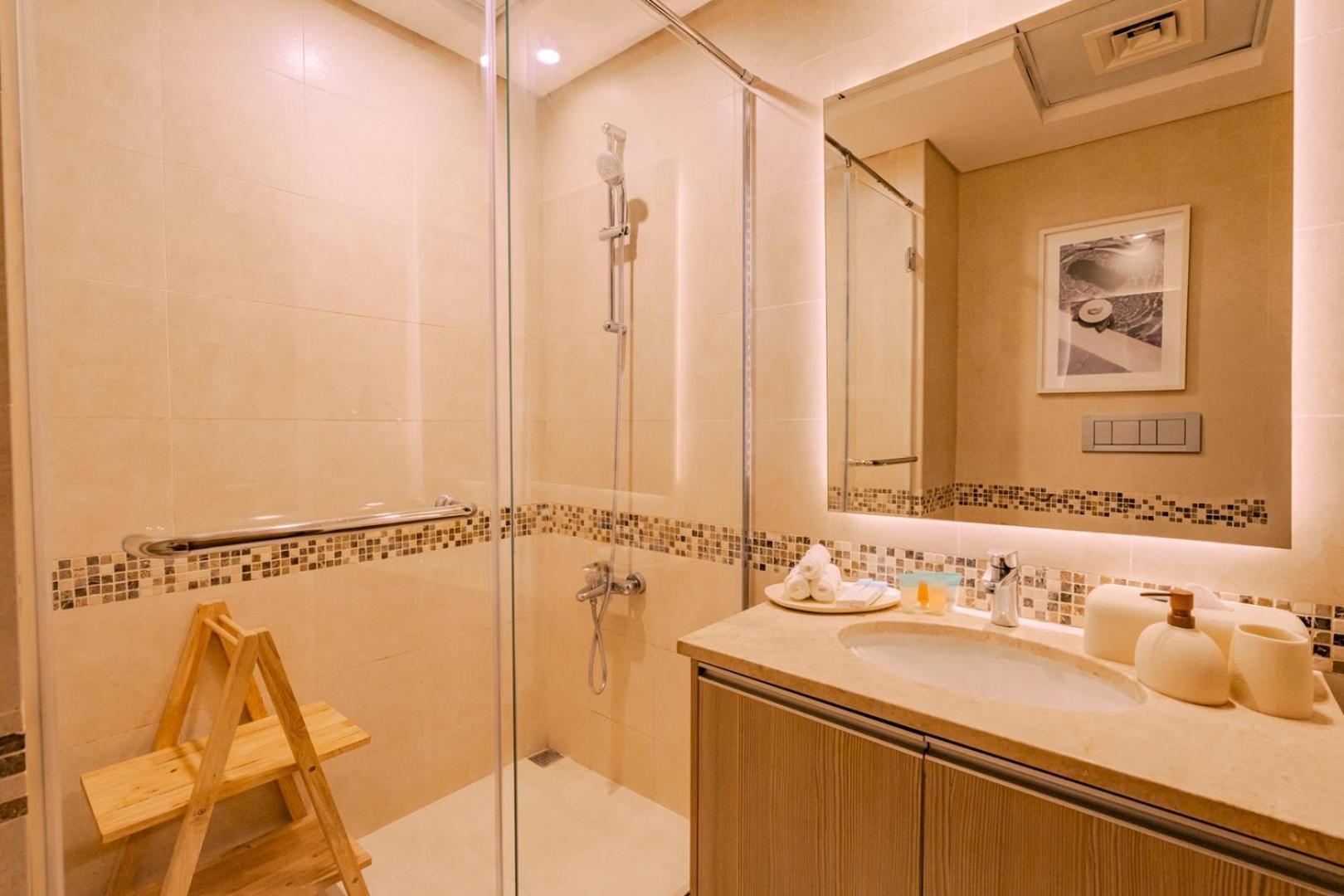 Apartment By Otolo Homes With Free Yas Theme Park Tickets *