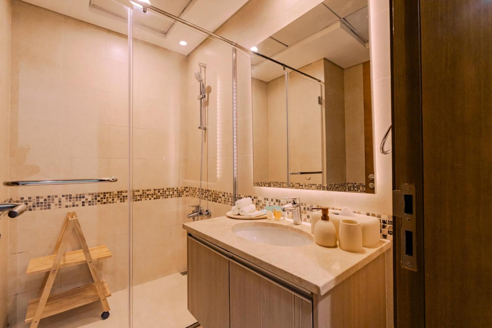 By Otolo Homes With Free Yas Theme Park Tickets Apartamento