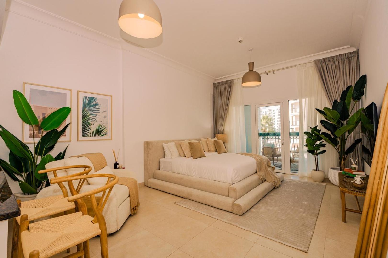Apartamento By Otolo Homes With Free Yas Theme Park Tickets